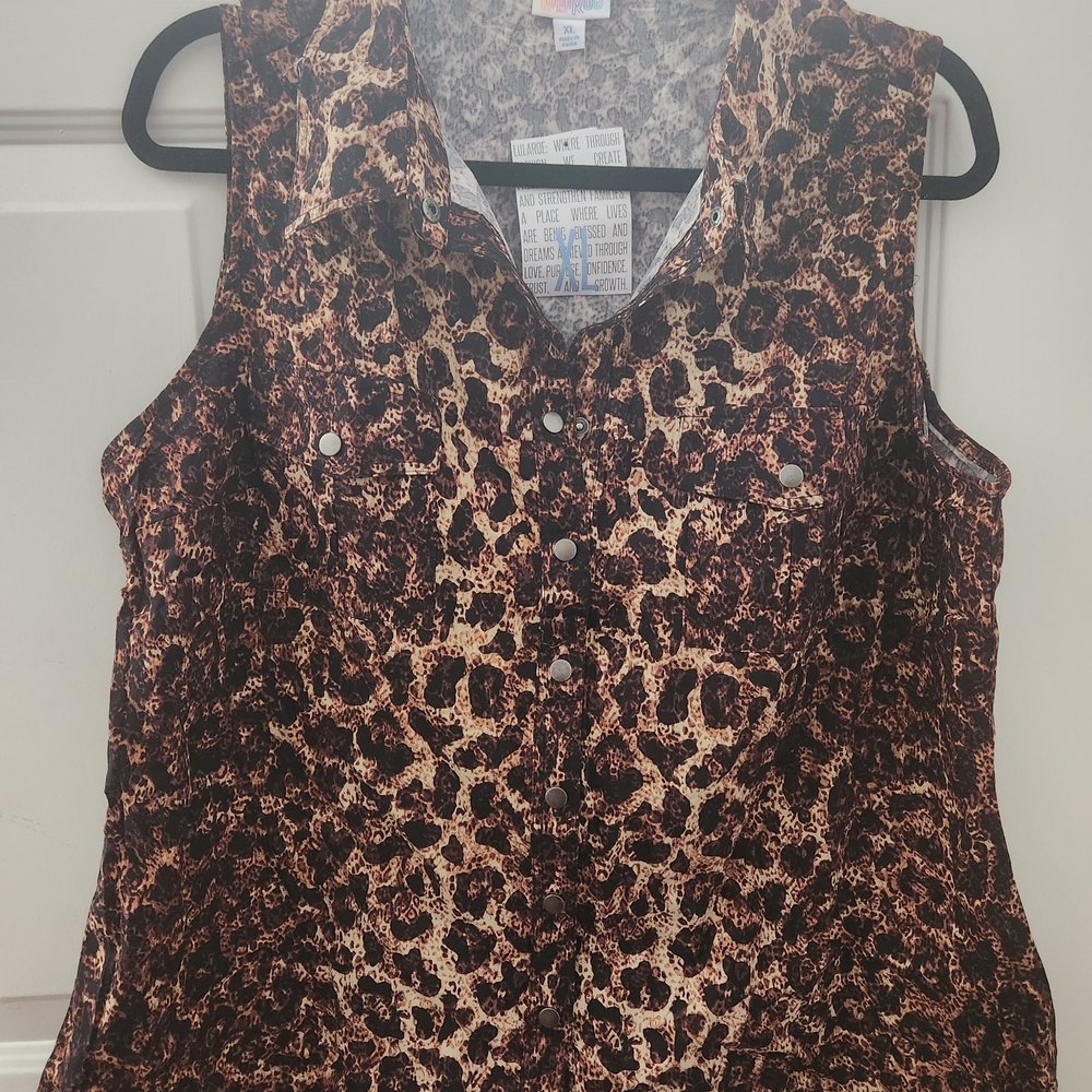 LuLaRoe Brown Leopard Print Blouse